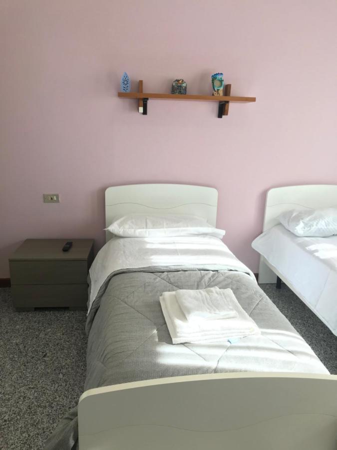Camera Con Bagno Mirjana Cislago Zewnętrze zdjęcie